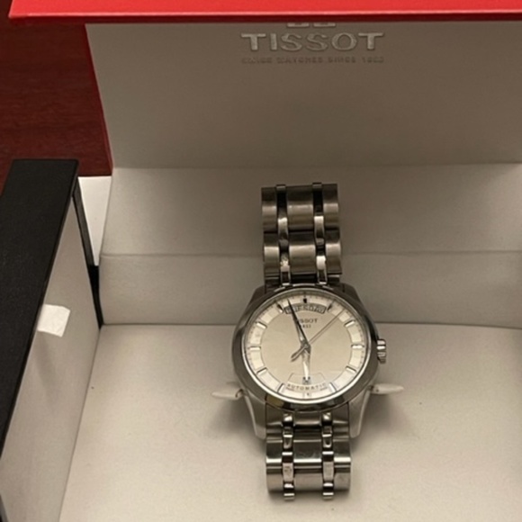 Tissot Couturier - Picture 2 of 3